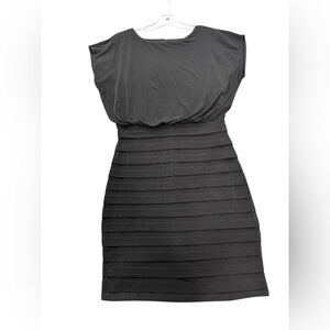 AA Studio Women’s Sz 8 Black Body Con Mini Dress Cap Sleeves Horizontal Pleats